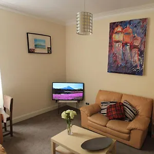 Entire In Appartement